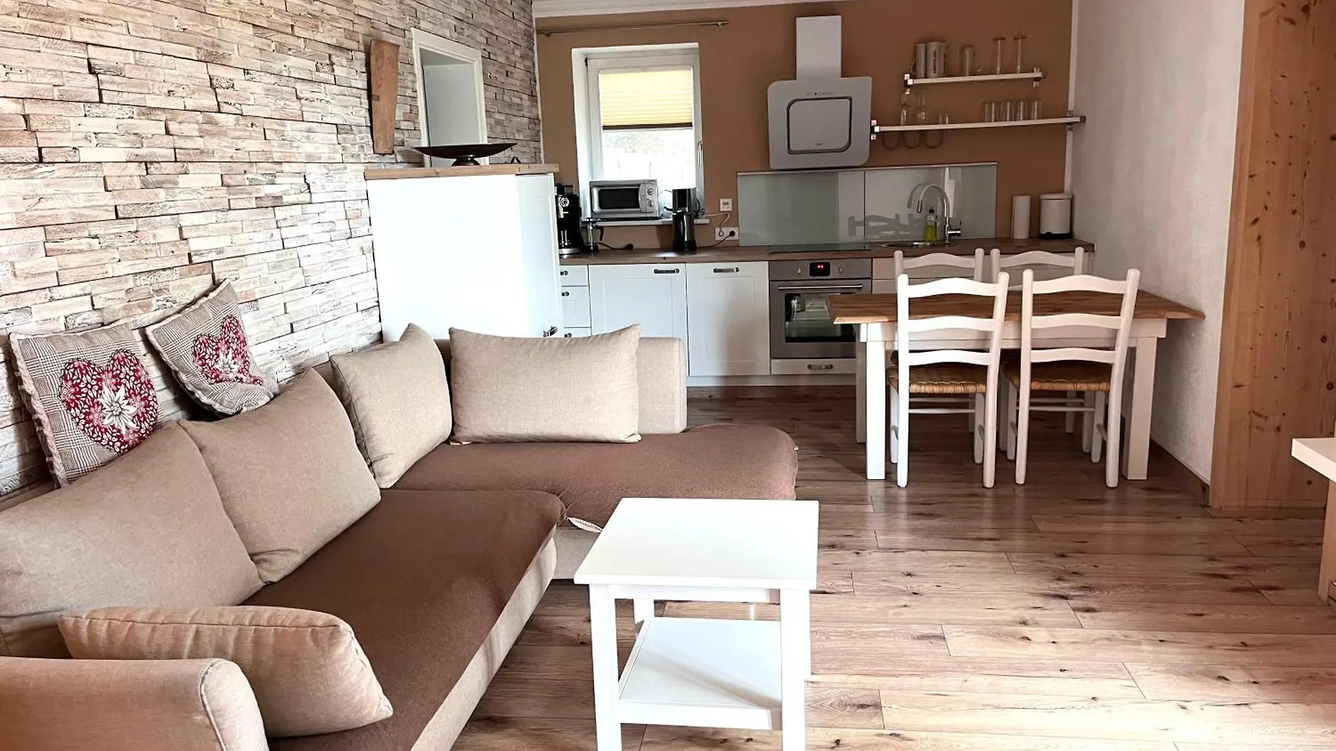 Apartment Ana'S Landhaus Auch Fuer Monteure Heretsried